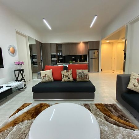 By The Sea @ Cozy Beachfront Home Batu Ferringhi Exterior foto